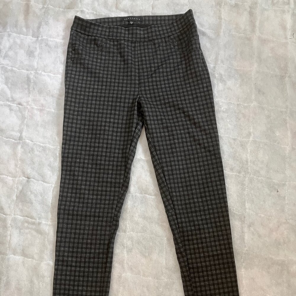 Sanctuary Jean Leggings, size small, grey on black plaid